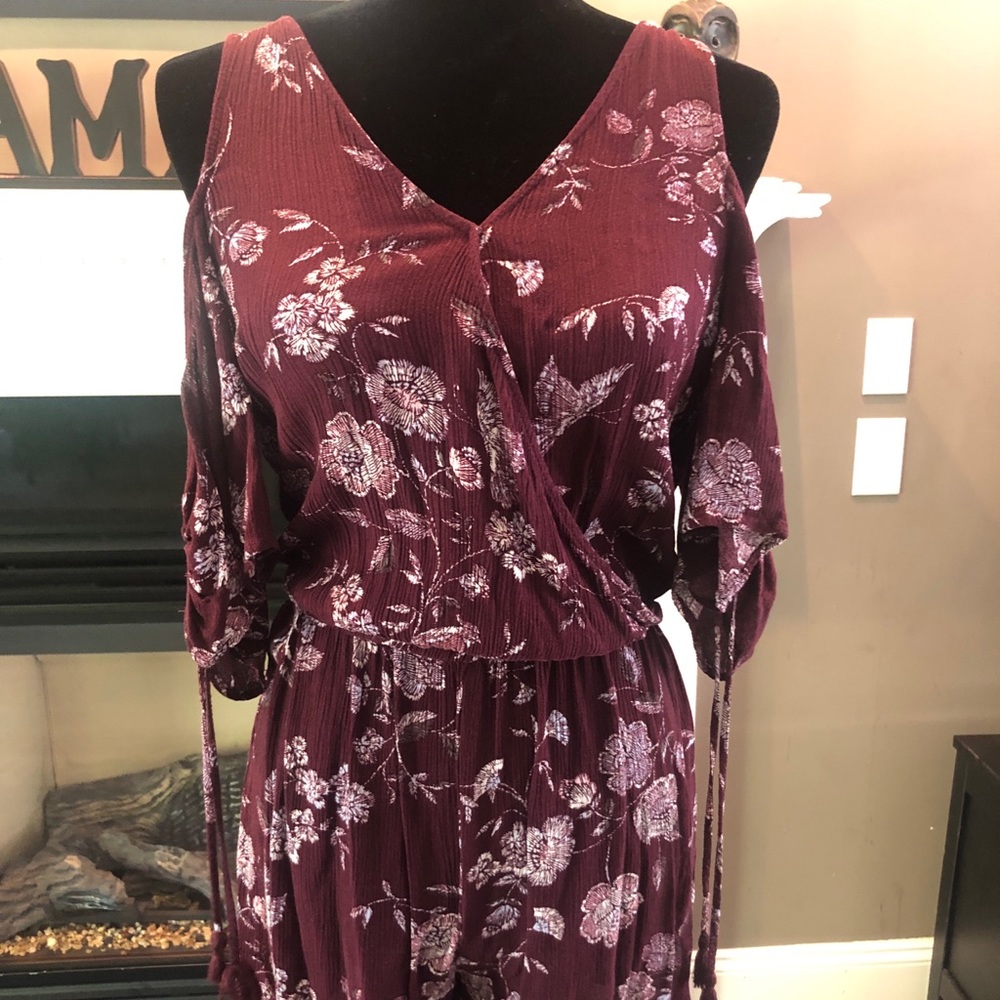 Super cute Aeropostale romper Size XS